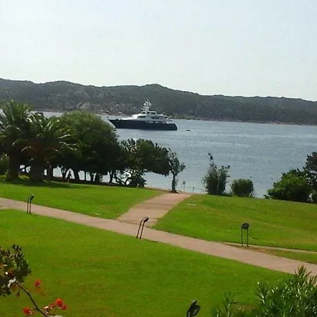 Cala Romantica - * Porto Cervo